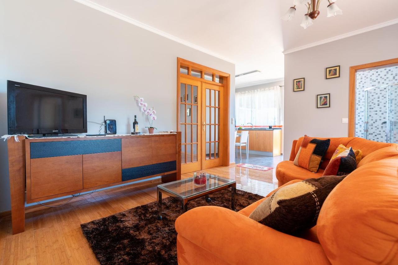 Apartment Laranjeiras Калхета Екстериор снимка